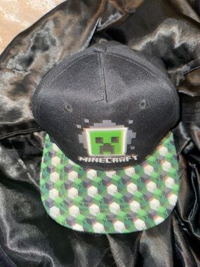 Minecraft Adjustable Hat!!
